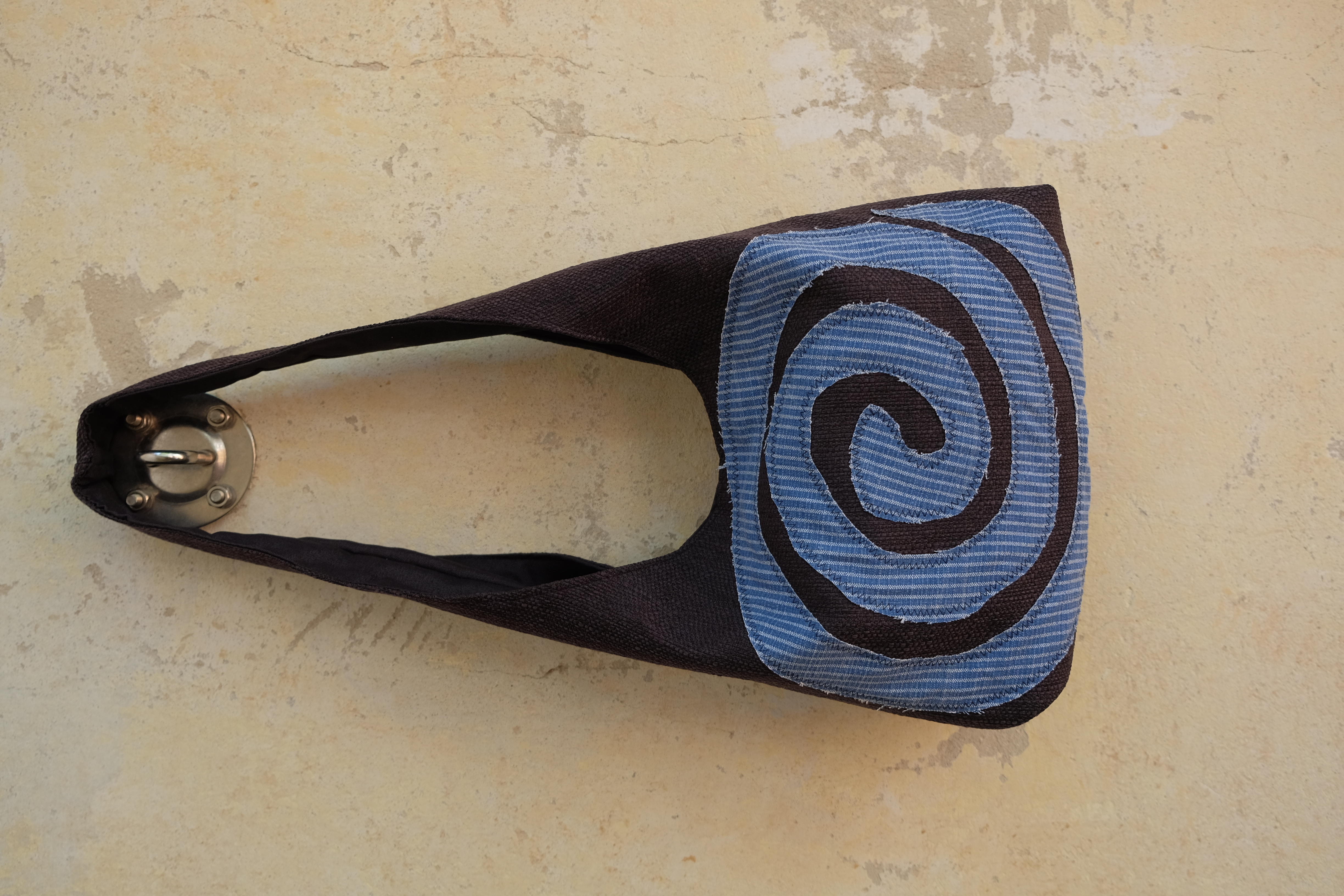 small swirl bag - checkered
